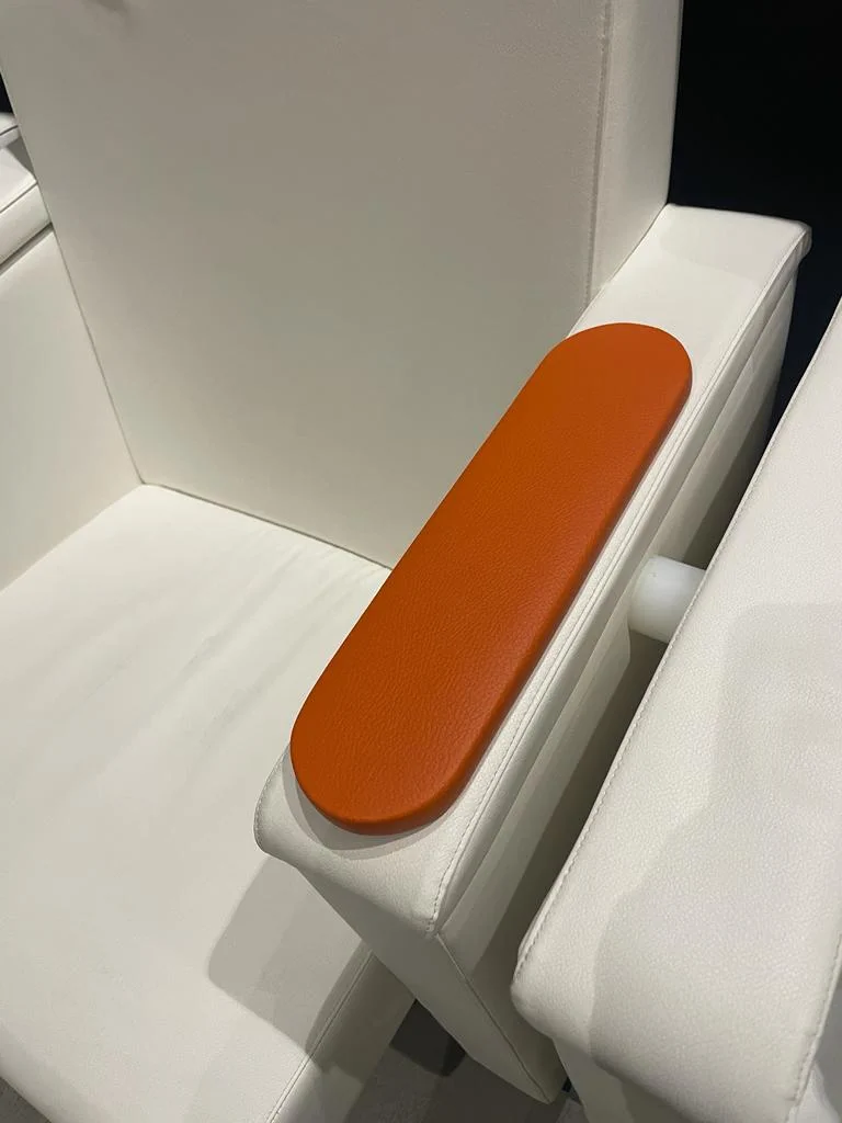Ohoskin Recarbon armrest